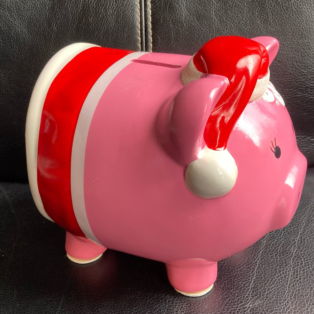 Vintage Room Essentials (RE) 2011 Pink, Red & White Ceramic Holiday Piggy Bank - Picture 2 of 16